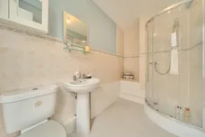 Avenue Road, Leamington Spa, CV31 photo 8