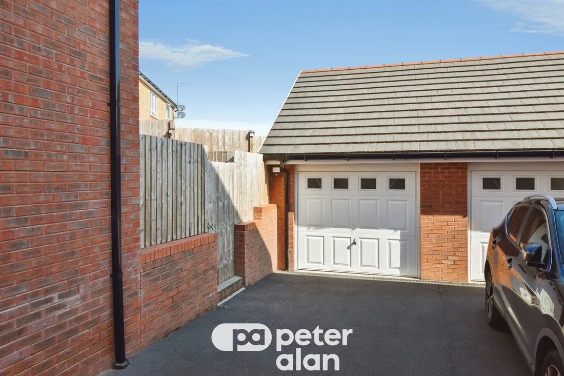 Property photo 28