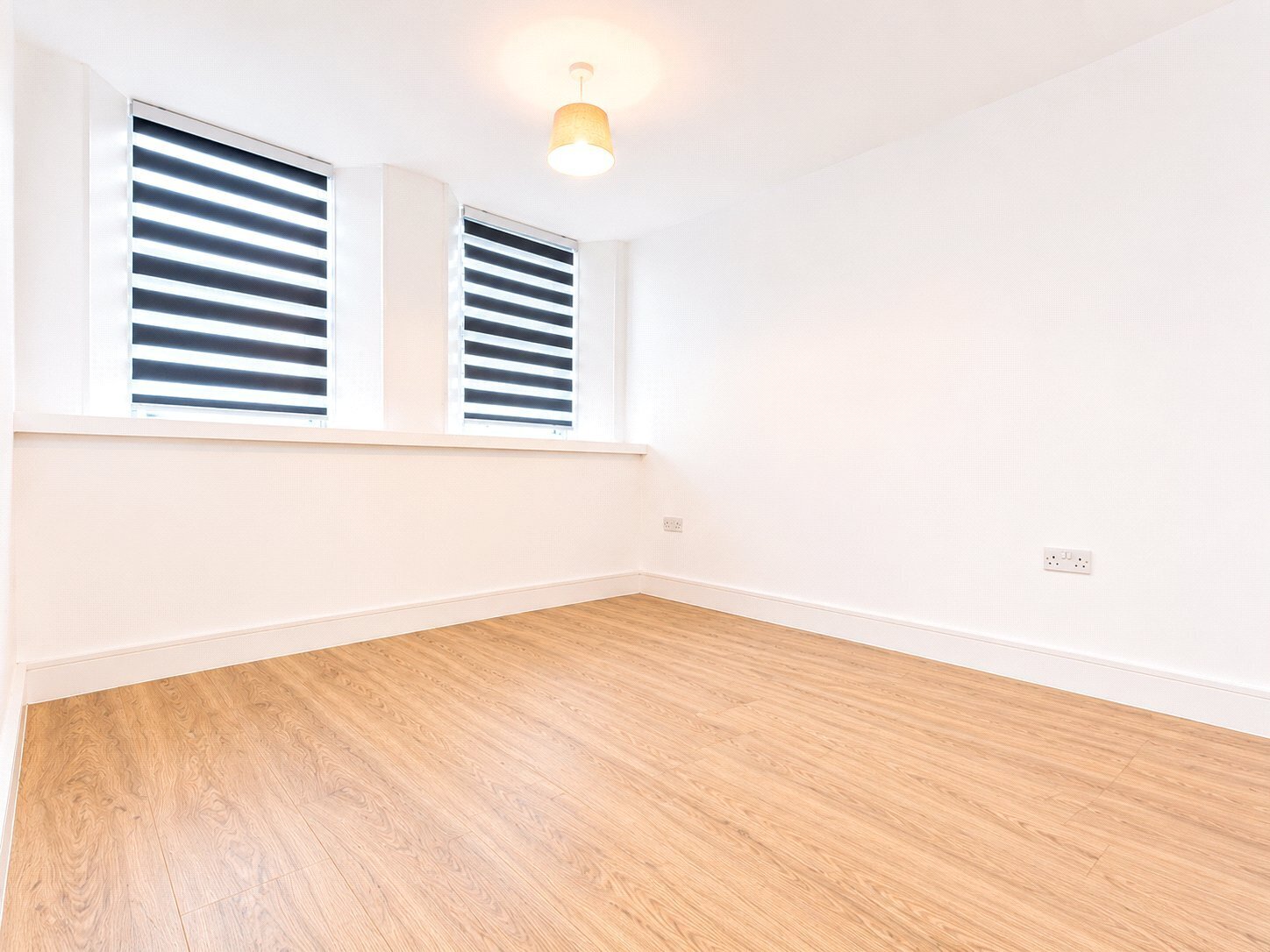 Elizabeth Way, Harlow, Essex, CM19 Image 5