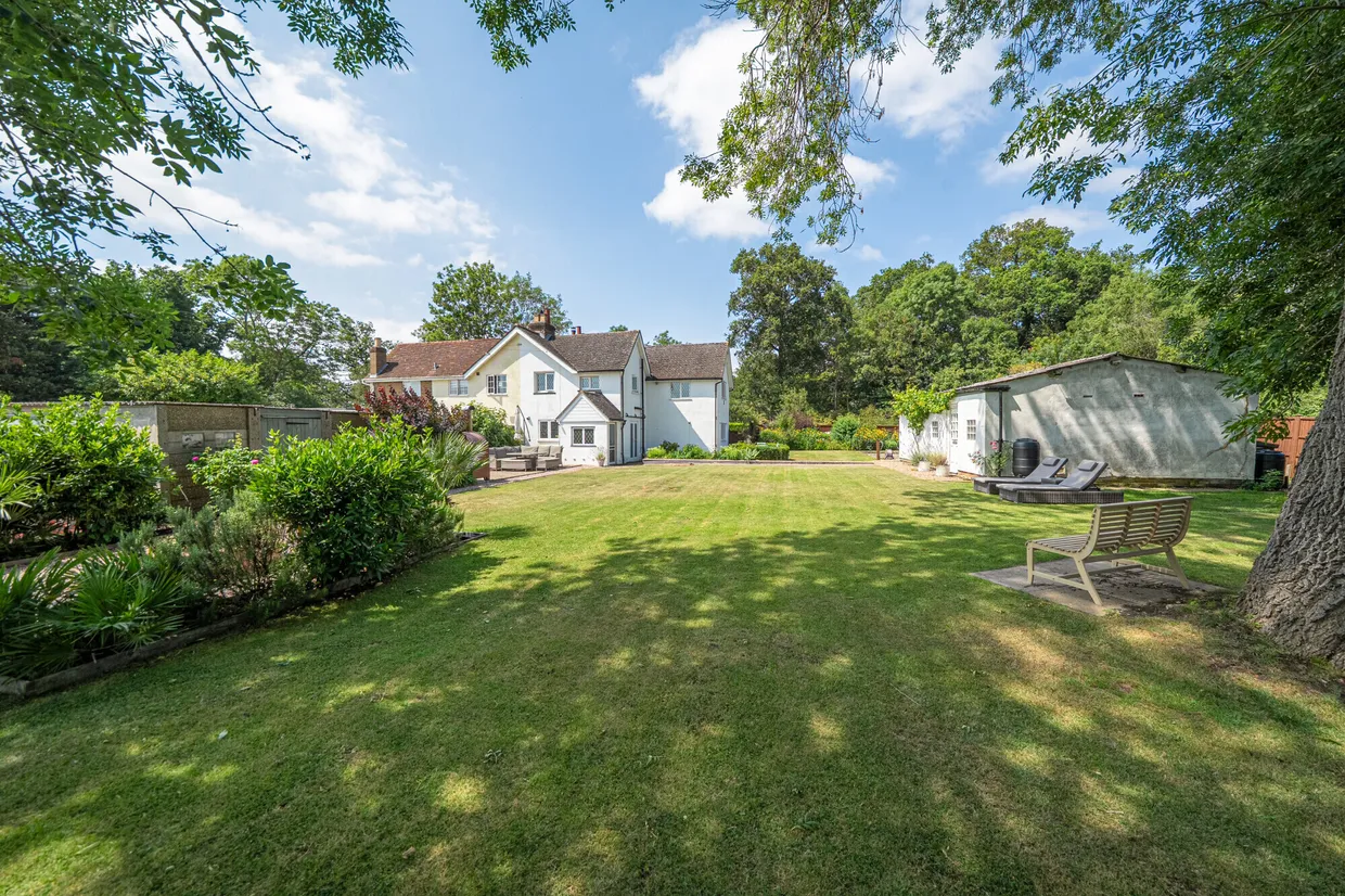 The Old Coach Road, Hertford, SG14 photo 17