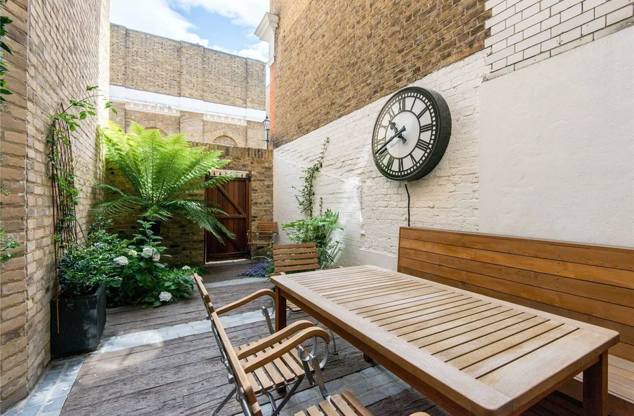 Property Photo 11