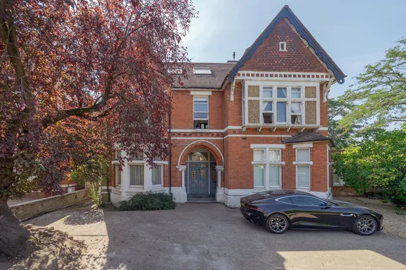Gordon Road, Ealing, W5