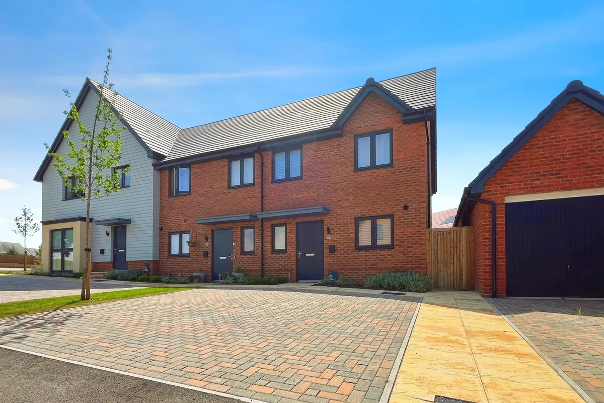 Beech Grove, Shrivenham, Swindon