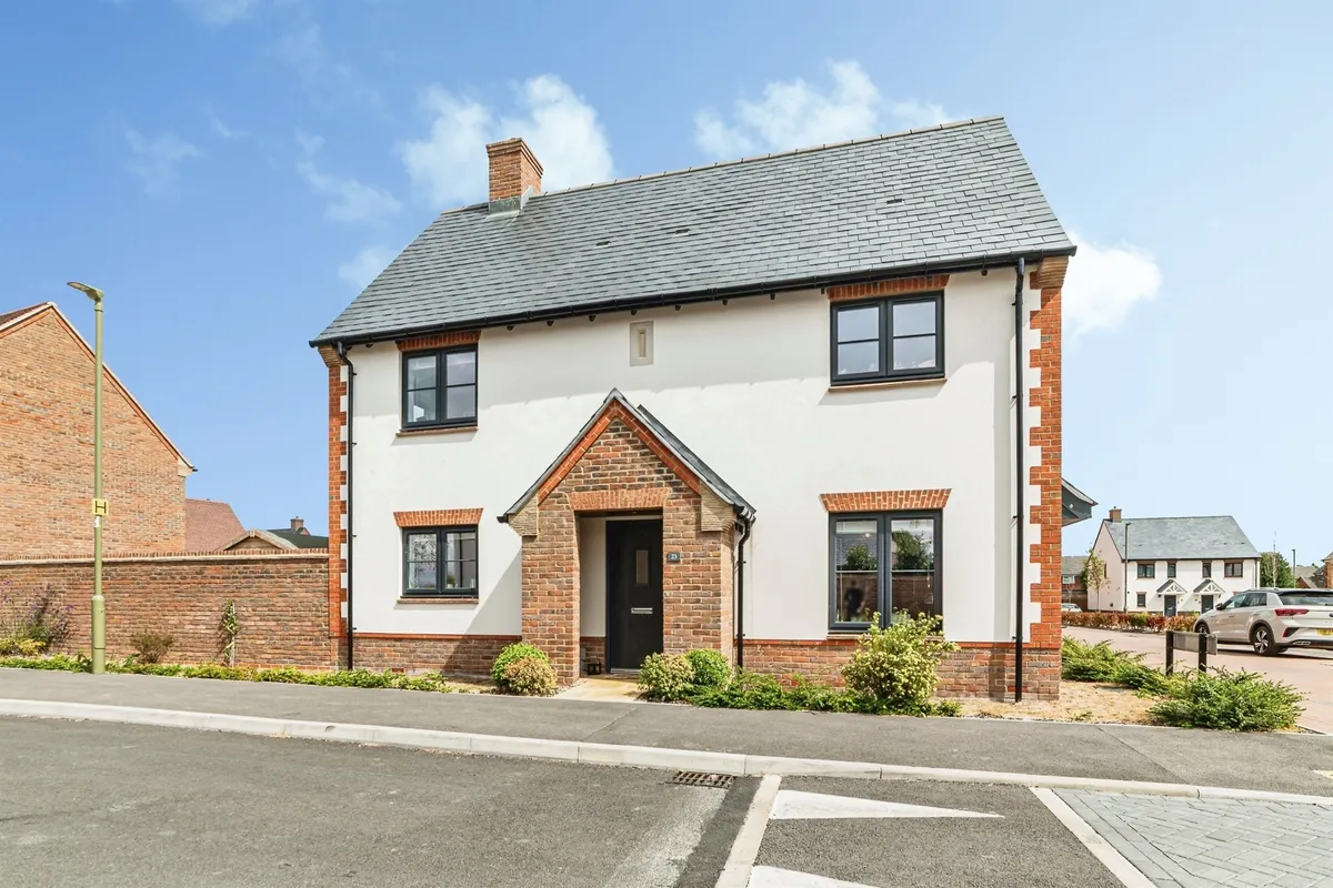 St. Andrews Crescent, East Hagbourne, DIDCOT