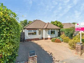 Lackford Avenue, Totton, Southampton photo
