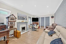 Royal Drive, Epsom