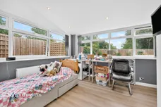 Royal Drive, Epsom