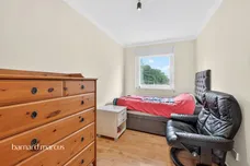 Royal Drive, Epsom
