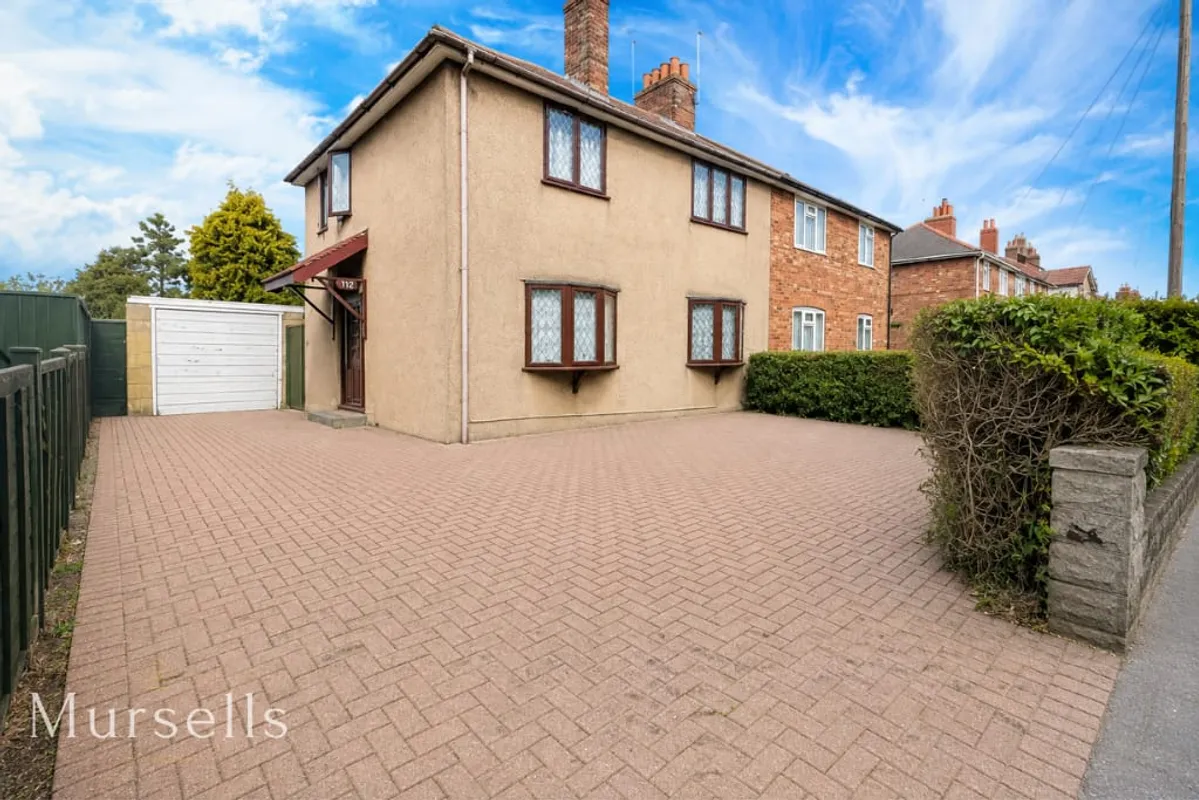 Blandford Road, Poole, BH15