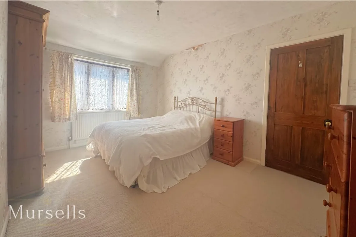 Blandford Road, Poole, BH15