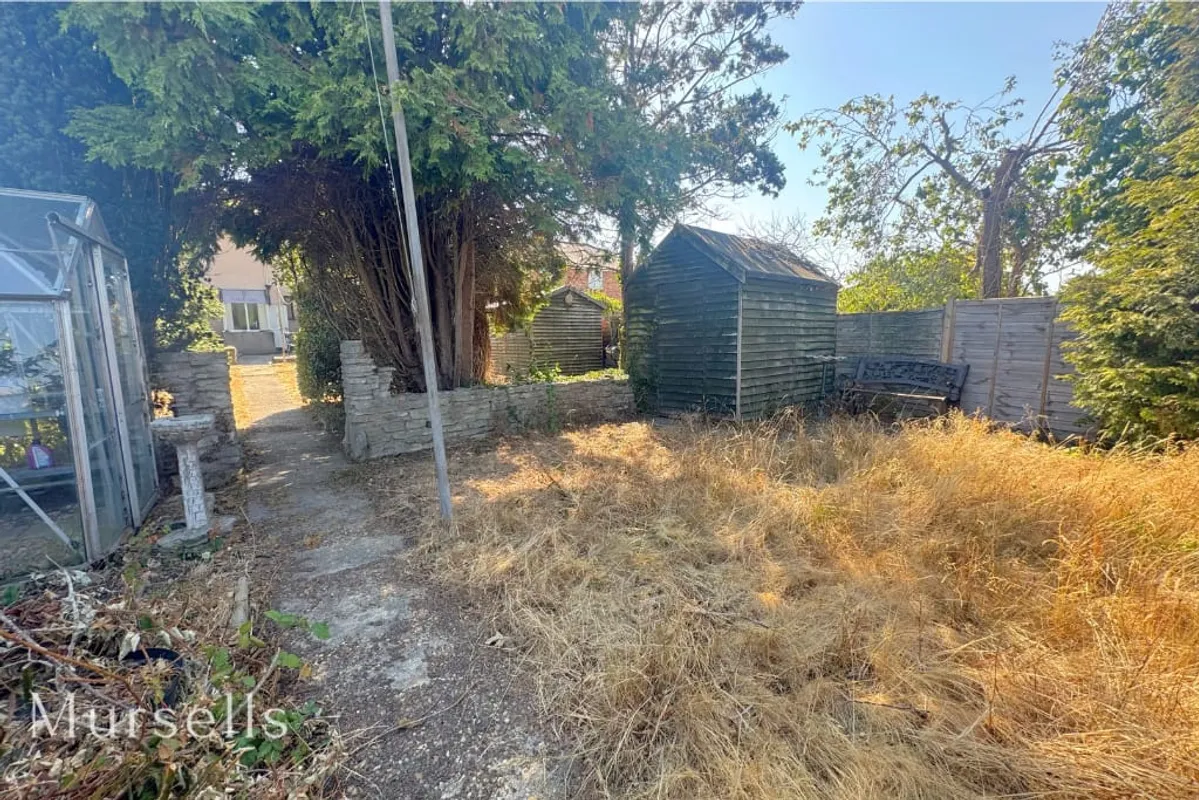 Blandford Road, Poole, BH15