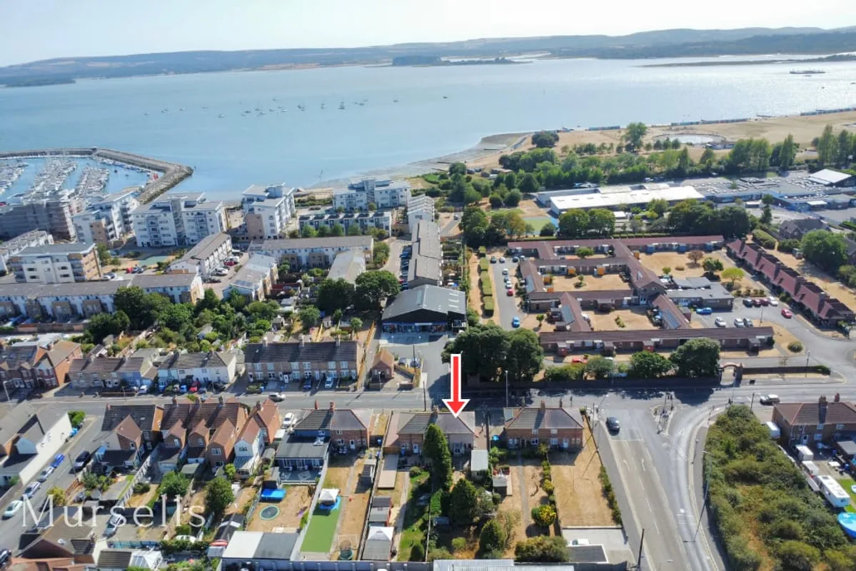 Blandford Road, Poole, BH15