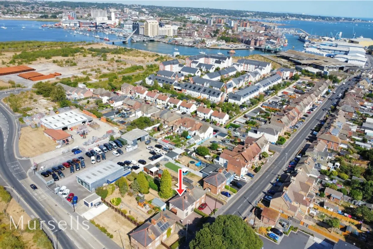 Blandford Road, Poole, BH15