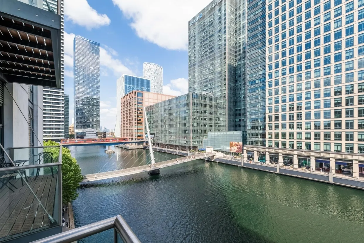 South Quay Square,  E14 photo 5