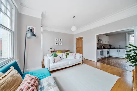 Rathcoole Gardens London N8