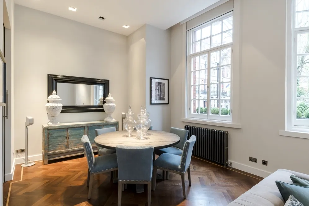 Kensington Court London W8 photo 9