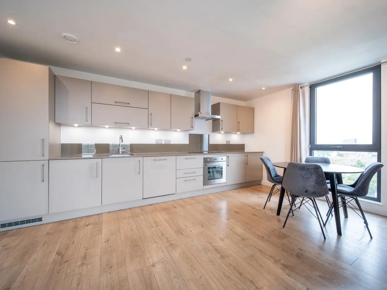 Westwood House, Lockgate Road London SW6 photo 9