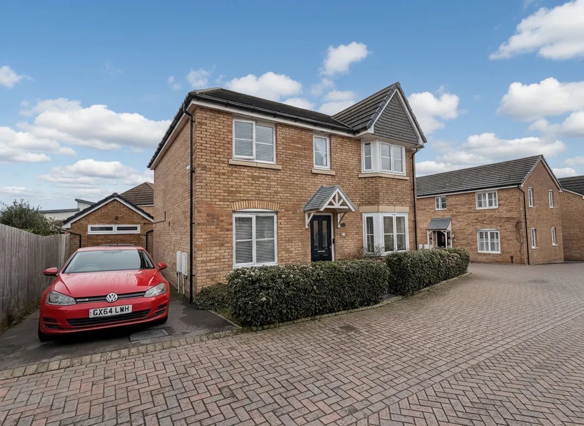 Greenmeadow Way, Rhoose, CF62