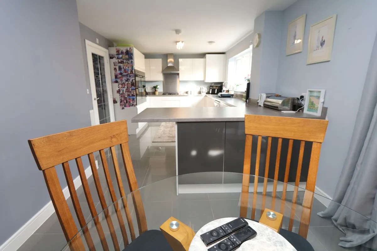 Greenmeadow Way, Rhoose, CF62