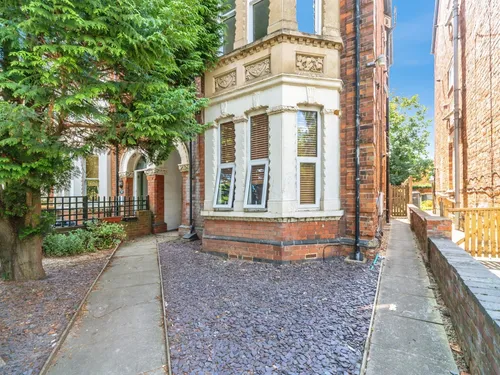 Clapham Road, Bedfordphoto