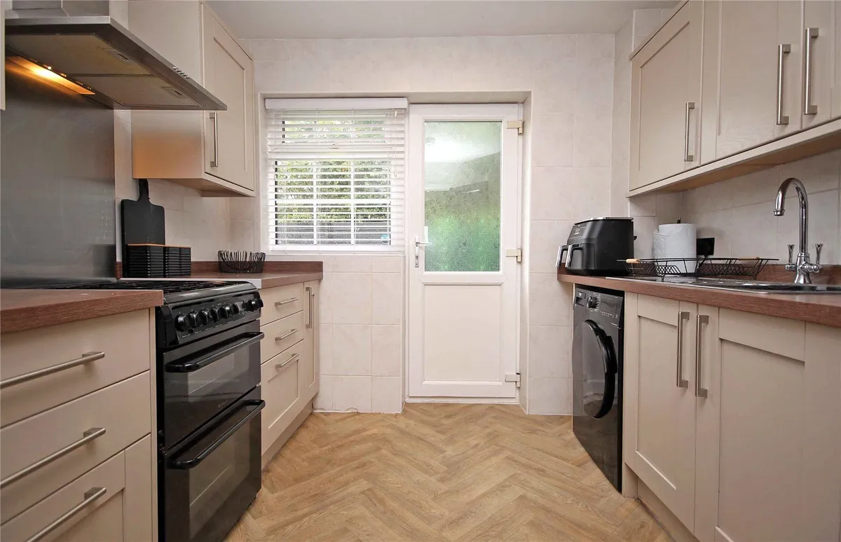 Allt Dewi, Bangor, Gwynedd, LL57