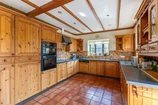 Pucklechurch Road, Hinton, SN14 photo 9