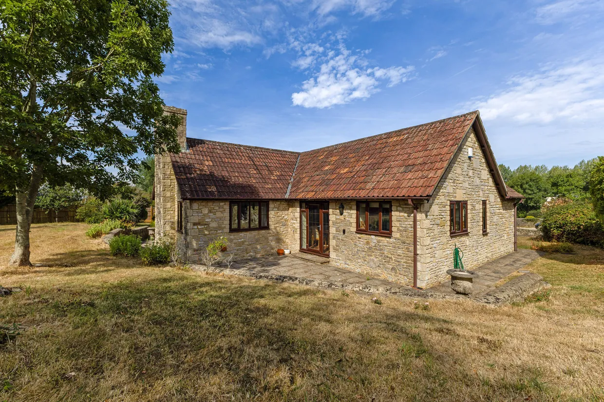 Pucklechurch Road, Hinton, SN14 photo 15