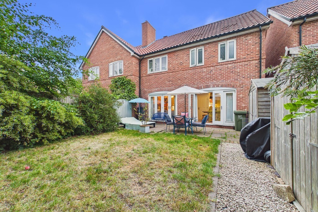 Pirnhow Street, Ditchingham, Bungay Image 20