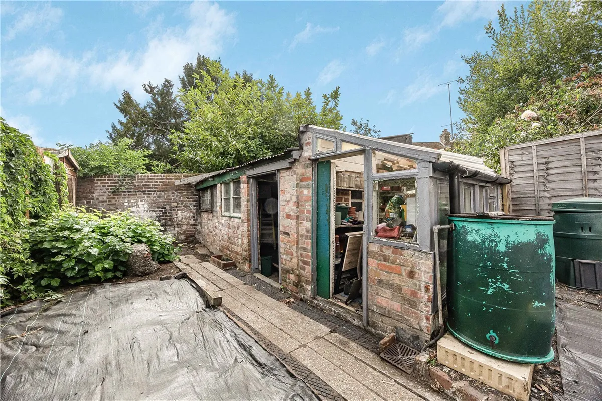 Greys Hill, Henley-on-Thames, Oxfordshire, RG9