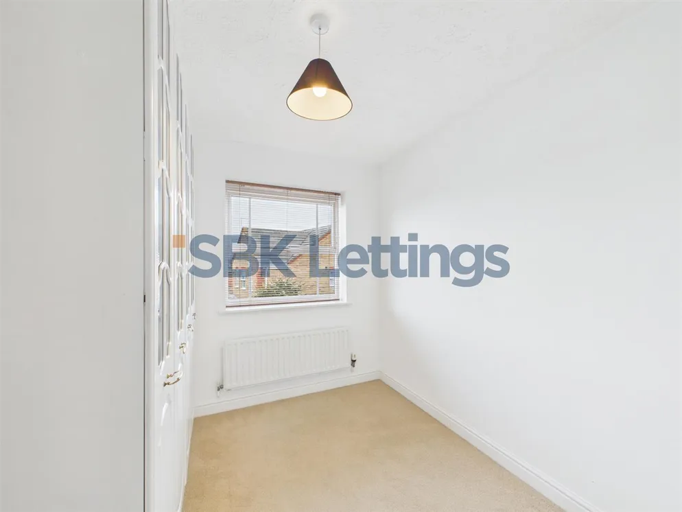 Property carousel item 17
