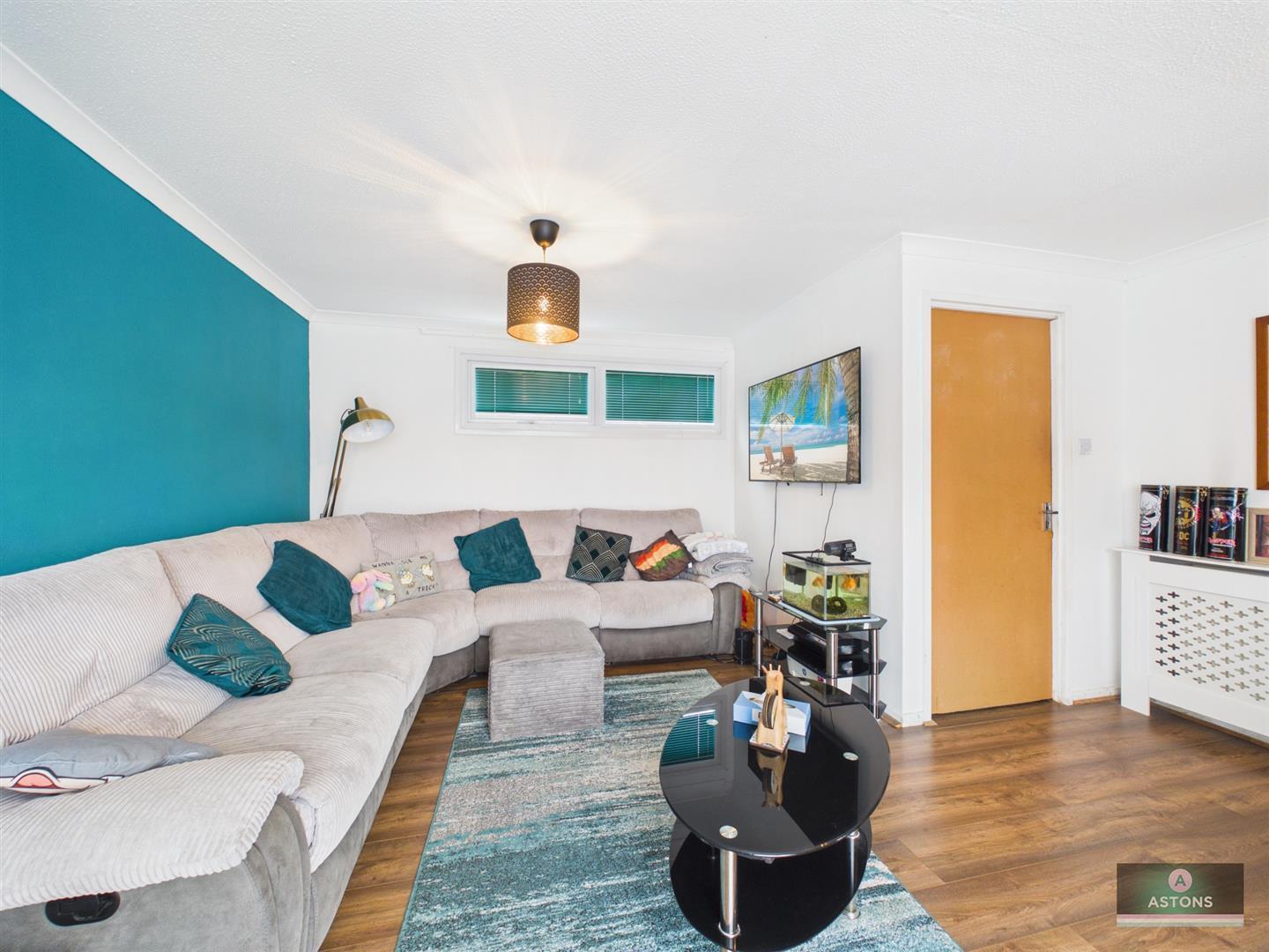 Flamstead Heights, Broadfield, Crawley Image 10