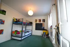 Middle Village Haywards Heath RH16 photo 5