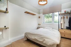 Strathdon Drive London SW17 photo 3