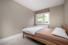 Strathdon Drive London SW17 photo 5
