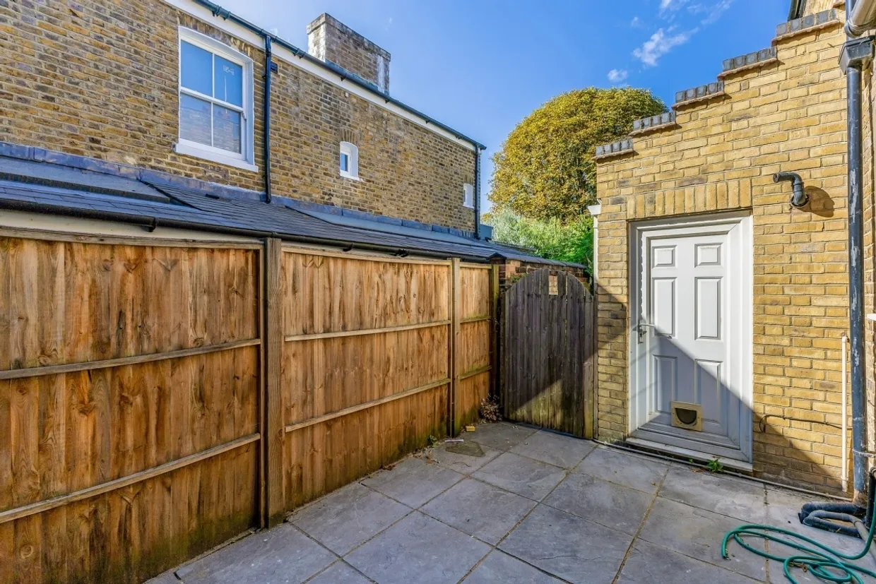 Milman Road London NW6 photo 13