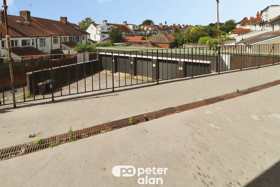 Property photo 16