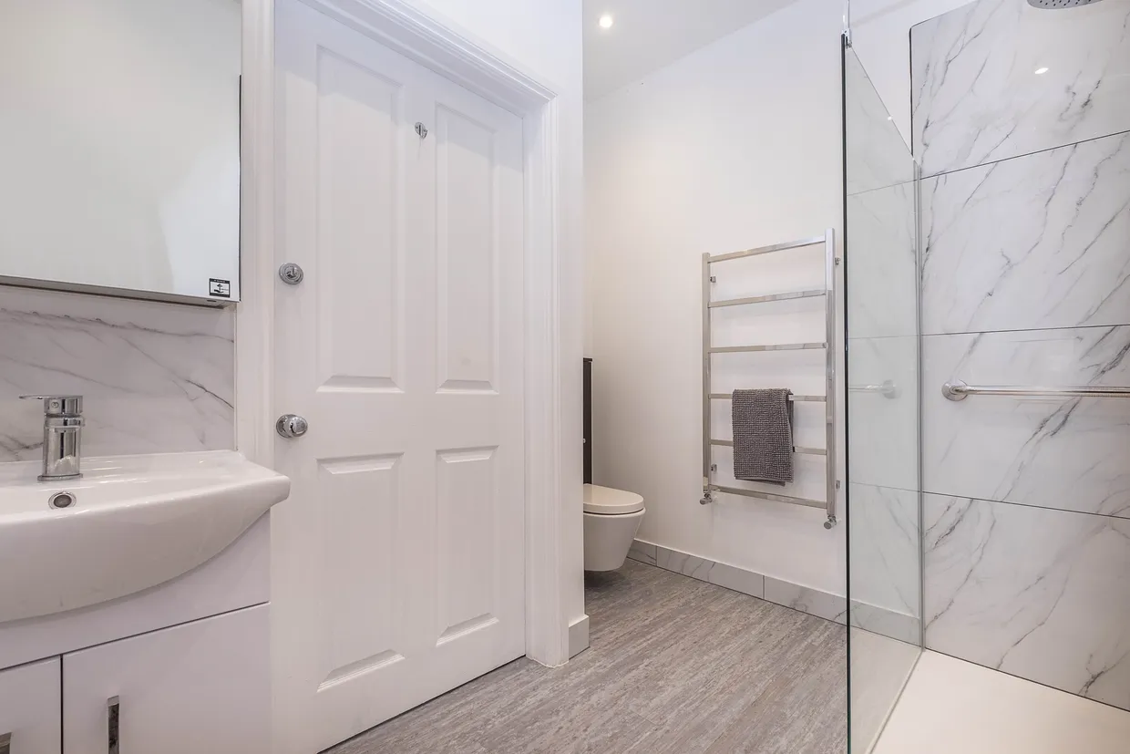 Brookwood Road, London, SW18 photo 7