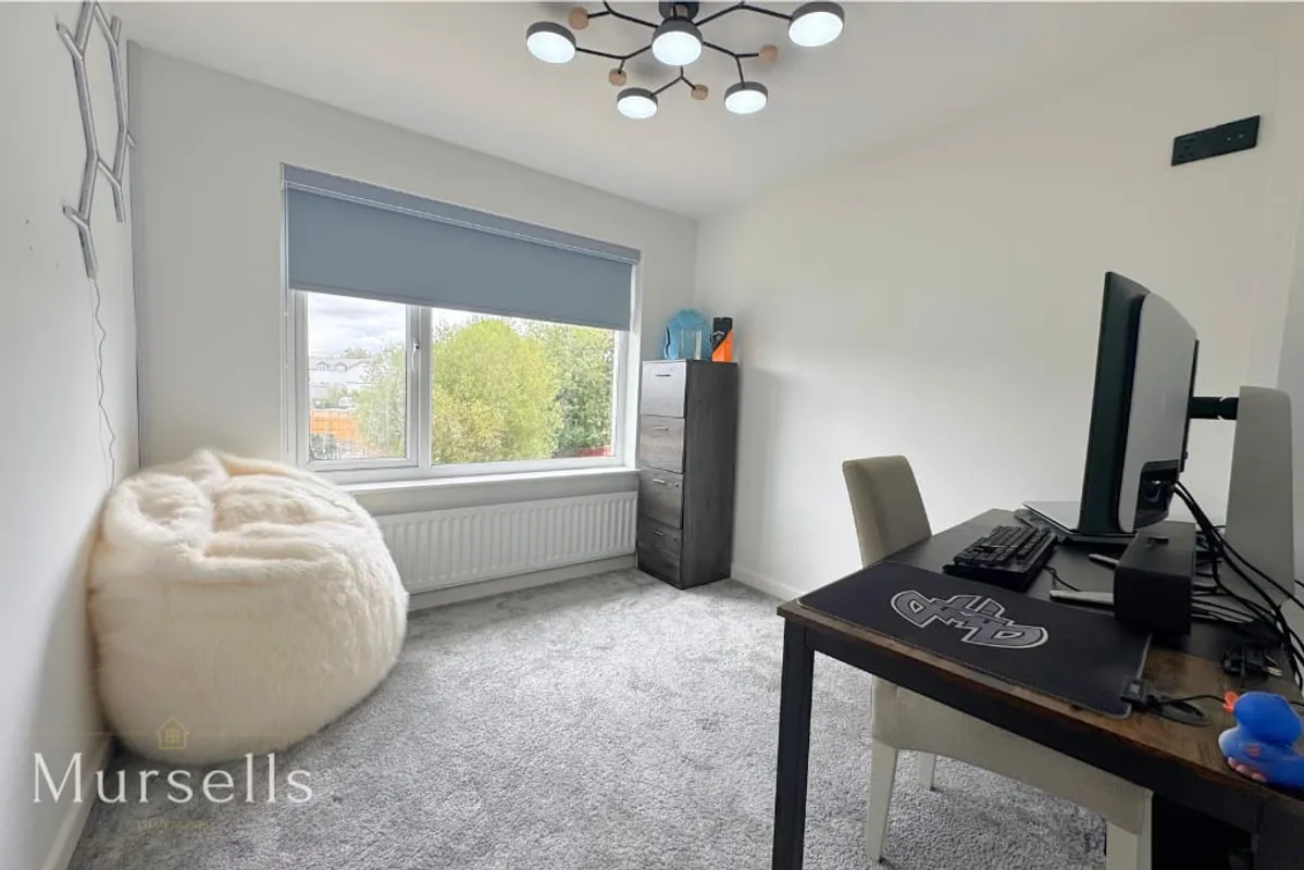 Hilltop Road, Corfe Mullen, Wimborne, BH21