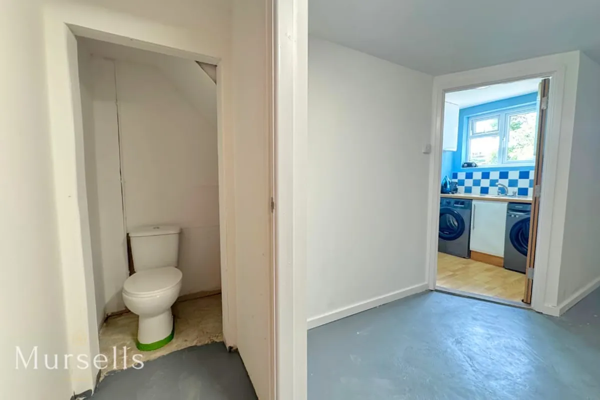 Hilltop Road, Corfe Mullen, Wimborne, BH21