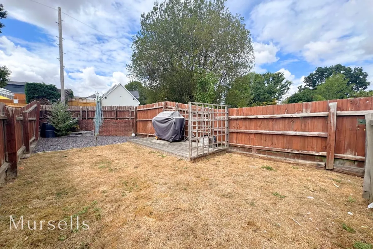 Hilltop Road, Corfe Mullen, Wimborne, BH21