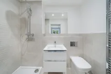Burstow Grove, Horley
