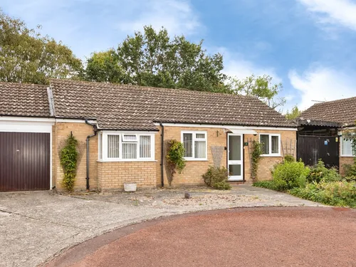Thyme Close, Earley, READINGphoto