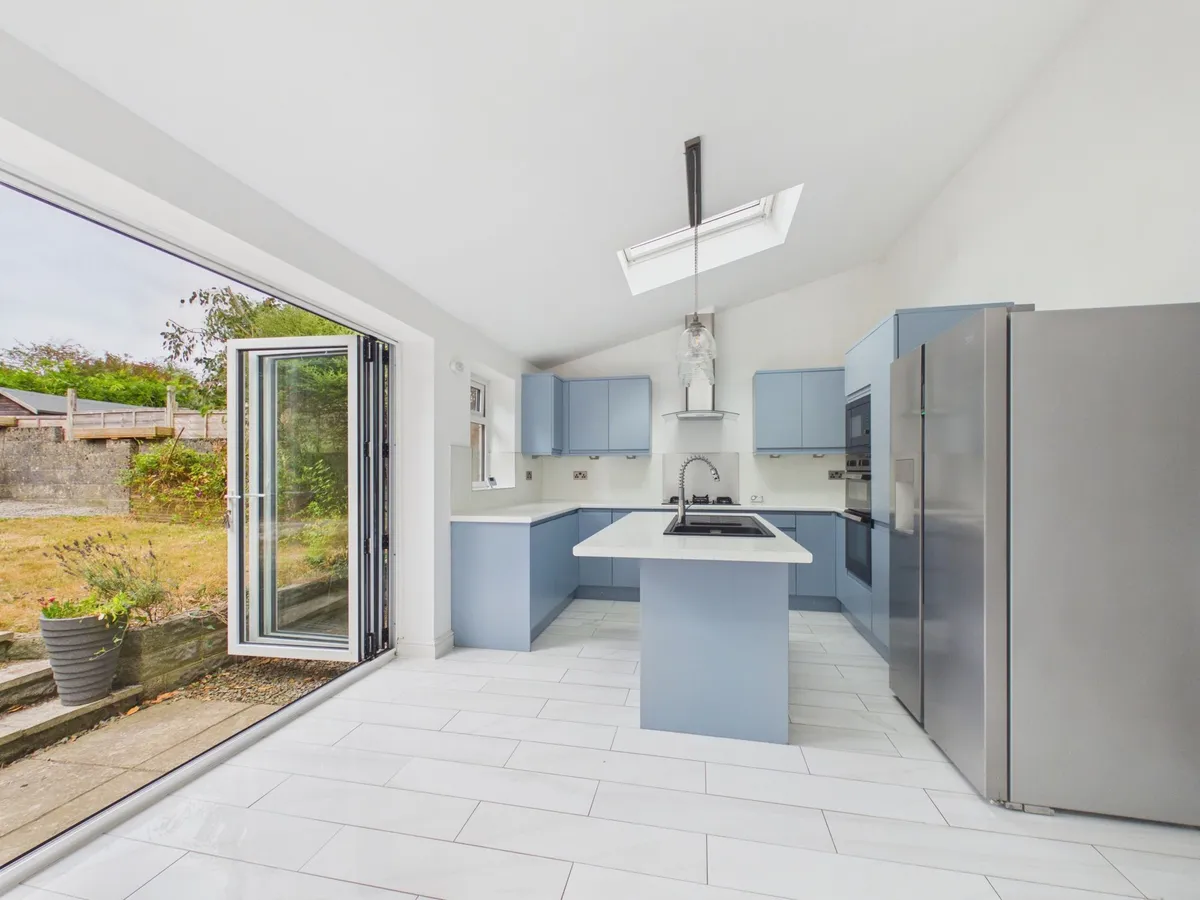 Harding Close, Boverton, CF61