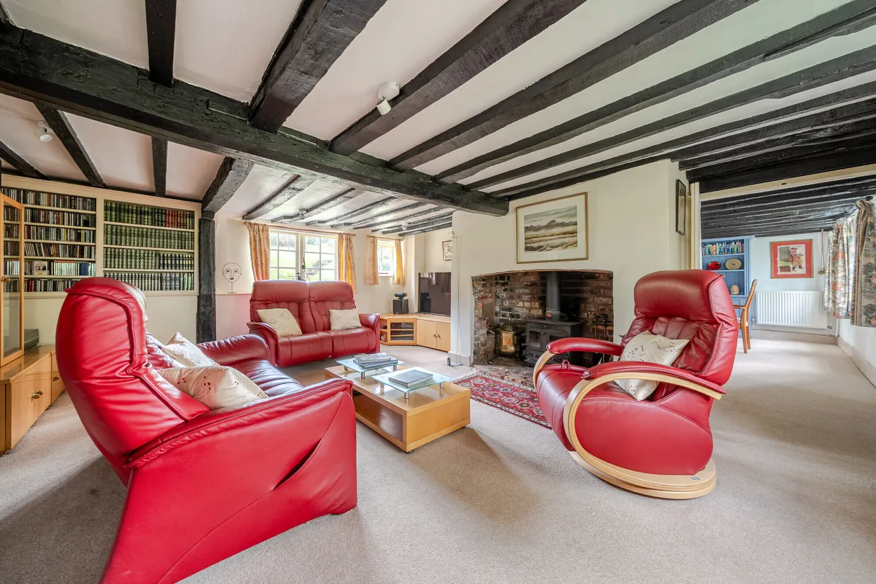 Mildenhall, Marlborough, SN8 photo 13