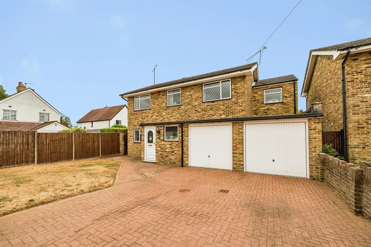 Crosthwaite Way, Slough