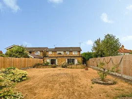 Crosthwaite Way, Slough thumb 2