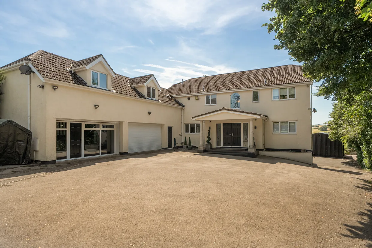 Wellsway, Keynsham, BS31 photo 2