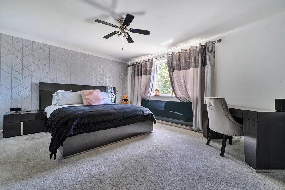 Wellsway, Keynsham, BS31 photo 6