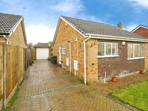 Towcester Way, Mexboroughphoto