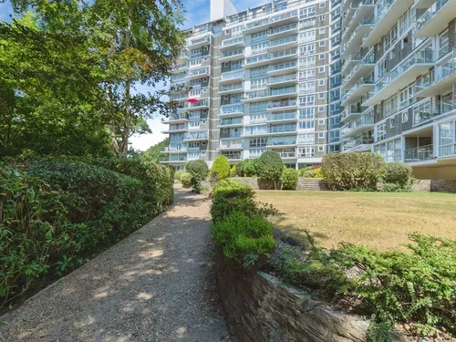 Admirals Walk, Bournemouthphoto